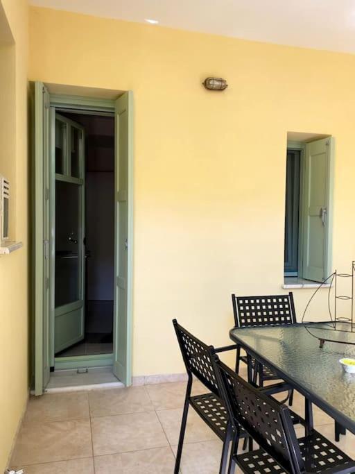 Διαμέρισμα Σε Ανακαινισμένο Αρχοντικό 19Ου Αιώνα, Κέντρο Μύρινας Kültér fotó